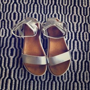 Little girls sandals